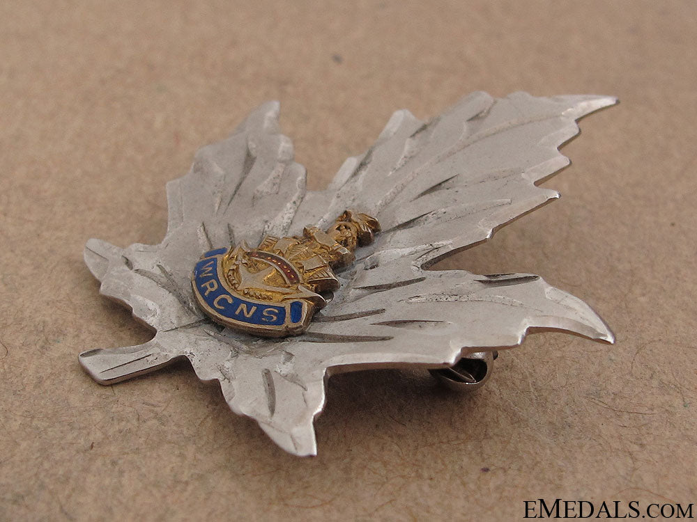 wwii_woman's_royal_canadian_naval_service_pin_57.jpg51c84e0c4ede1