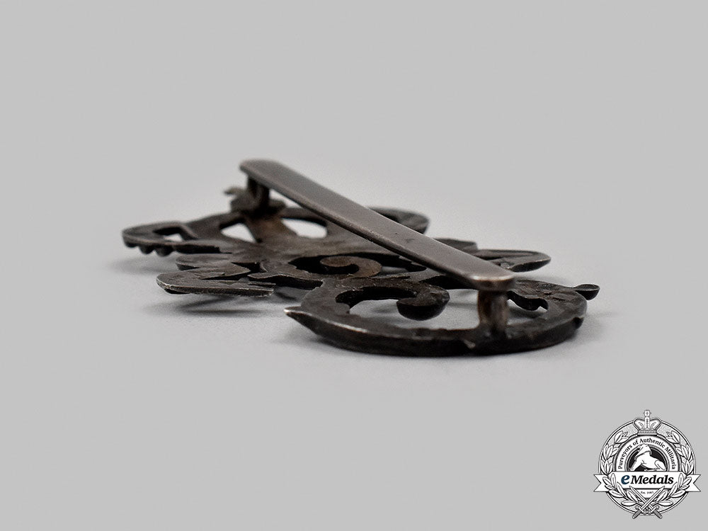 romania,_kingdom._a2_nd_field_hunters_regiment_of_queen_elisabeth_badge_57_m21_mnc8888_1_1_1