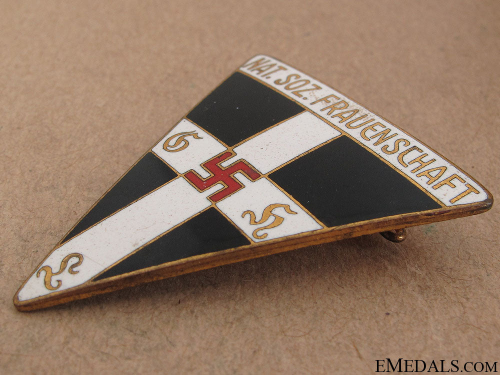 n.s._frauenschaft_badge_59.jpg51e7fc15e7dc5