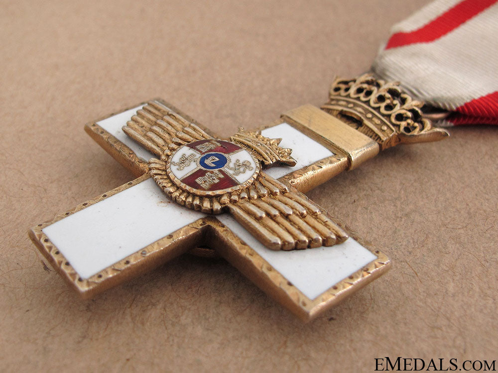 air_force_order_of_merit_5.jpg51c301efa80a4