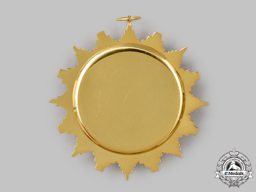 bahrain,_kingdom._an_order_of_sheikh_isa_ibn_salman_al_khalifa,_exceptional_collar_and_collar_badge,_c.1999_60_m21_mnc6011_1