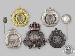 Norway, Kingdom; Belgium, Kingdom. A Lot Of Five Badges And Two Stickpins