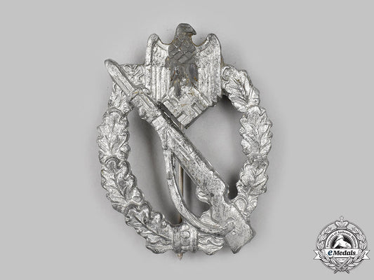 germany,_wehrmacht._an_infantry_assault_badge,_silver_grade_70_m21_mnc6188