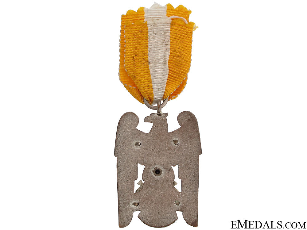 silesian_eagle_with_swords-_second_class_72.jpg51e043ad7ffec