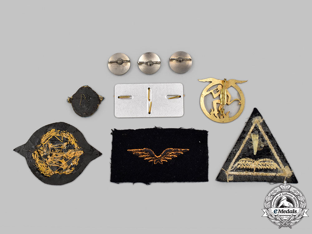 international._a_lot_of_nine_air_force_insignia_73_m21_mnc8917_1