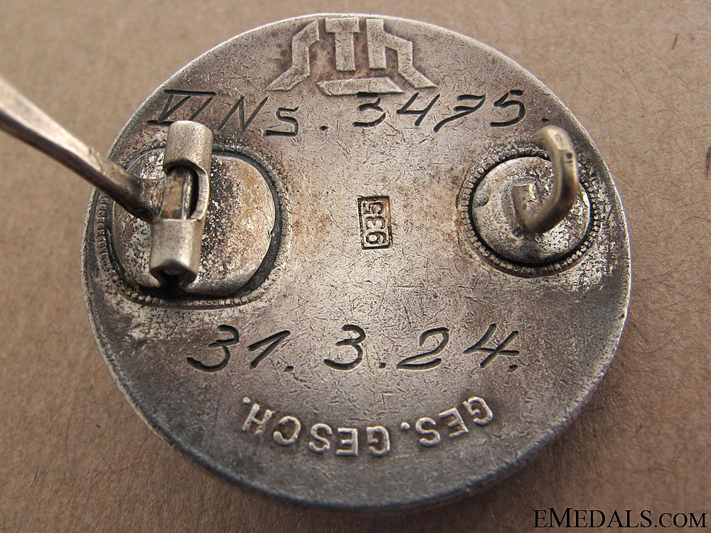 stahlhelm_membership_badge1924-_engraved_85.jpg5134eb466a1e4