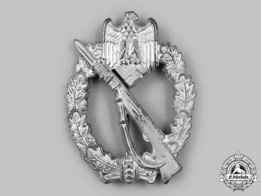 germany,_wehrmacht._an_infantry_assault_badge,_silver_grade_85_m21_mnc0623