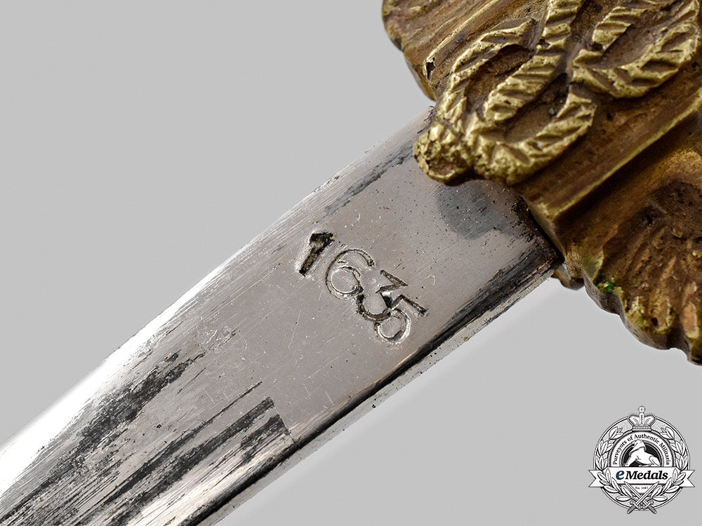 italy,_kingdom._an_air_force_academy_cadet’s_dress_dagger_85_m21_mnc0747