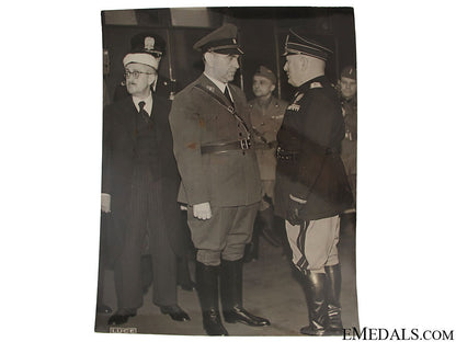 large_photo_of_pavelic&_mussolini&_collar_tabs_8.jpg515af82639654