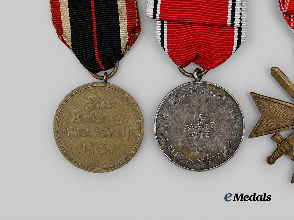 germany,_third_reich._a_mixed_lot_of_awards_for_military_and_civil_service_e_medals__g62617_7