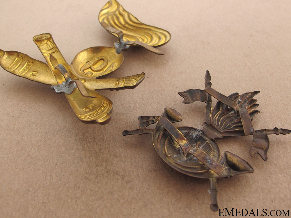 two_italian_hat_badges_9.jpg511298183269d