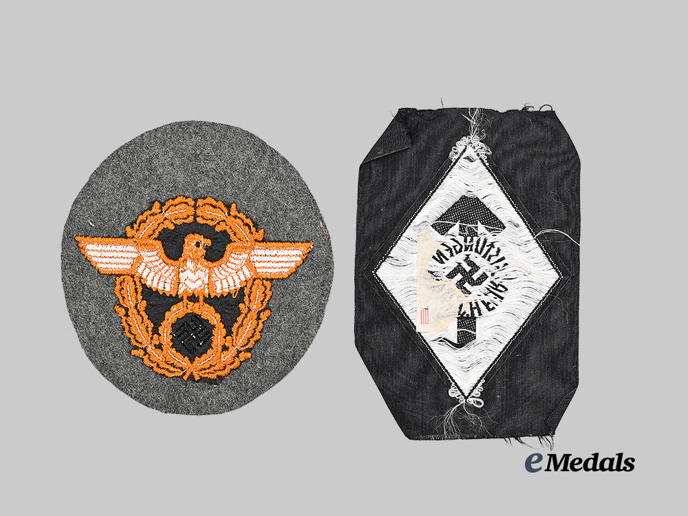 germany,_third_reich._a_pair_of_mint_cloth_badges_for_police_and_h_j_personnel_e_medals__g62905_3