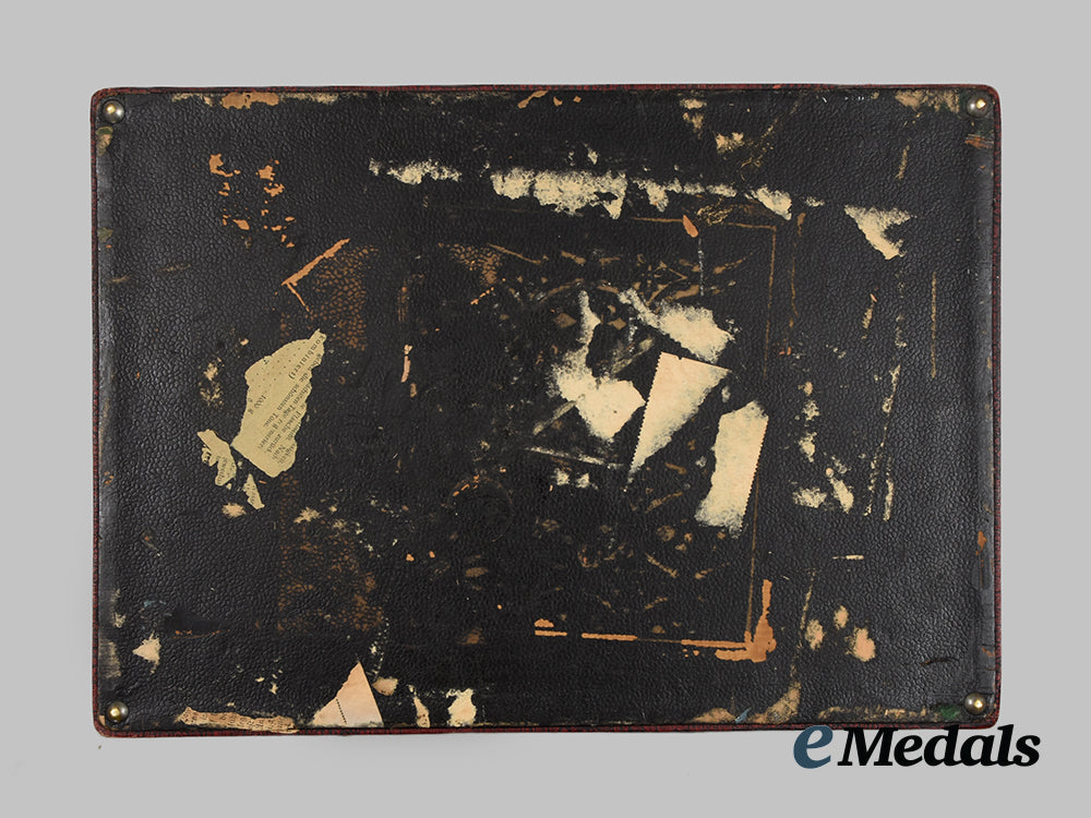 germany,_imperial._a_lockable_first_war_veteran’s_iron_cross_chest__a_i1_0441