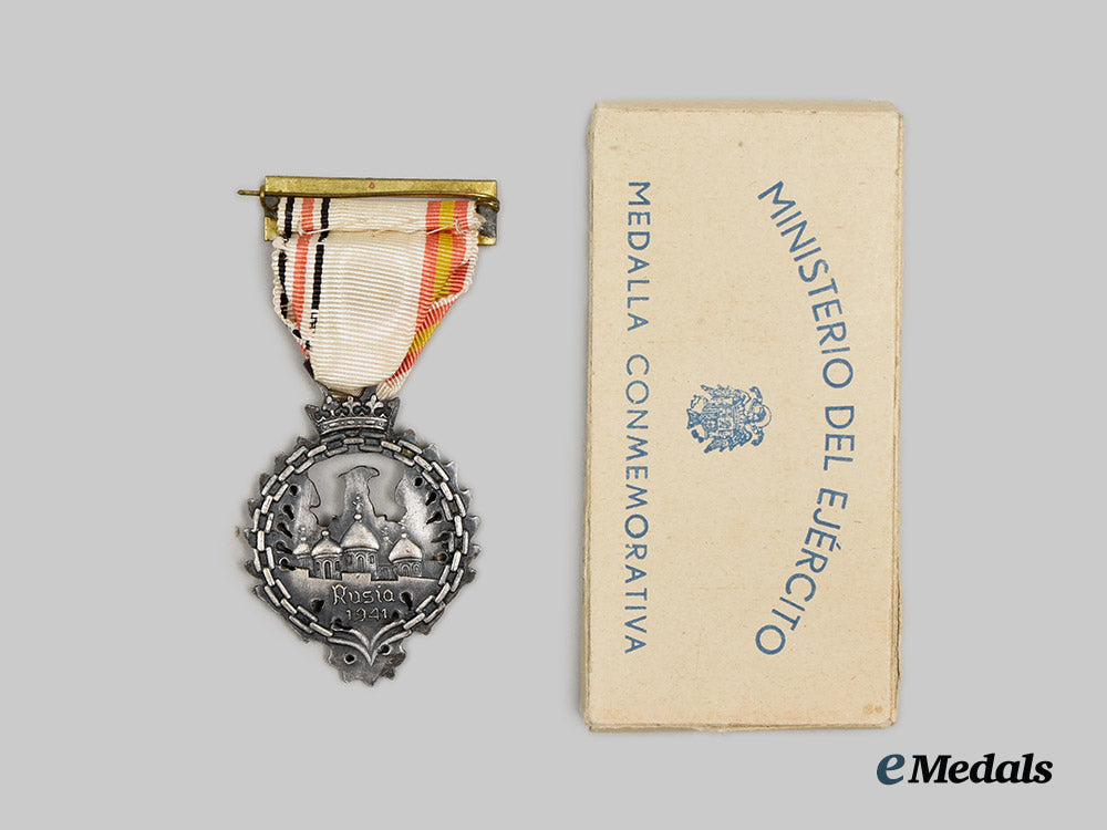 spain,_spanish_state._a_boxed_spanish-_made_medal_of_the_russian_campaign_by_diez_y._compañia__a_i1_0726