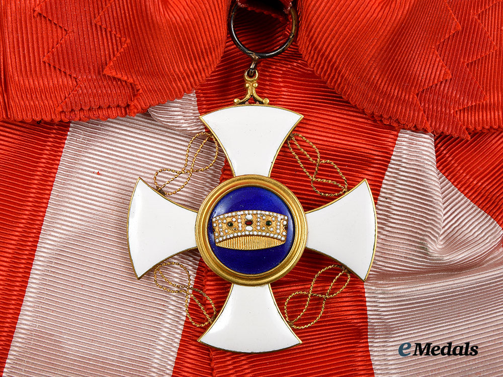italy,_kingdom._an_order_of_the_crown_of_italy,_grand_cross_set__a_i1_0972