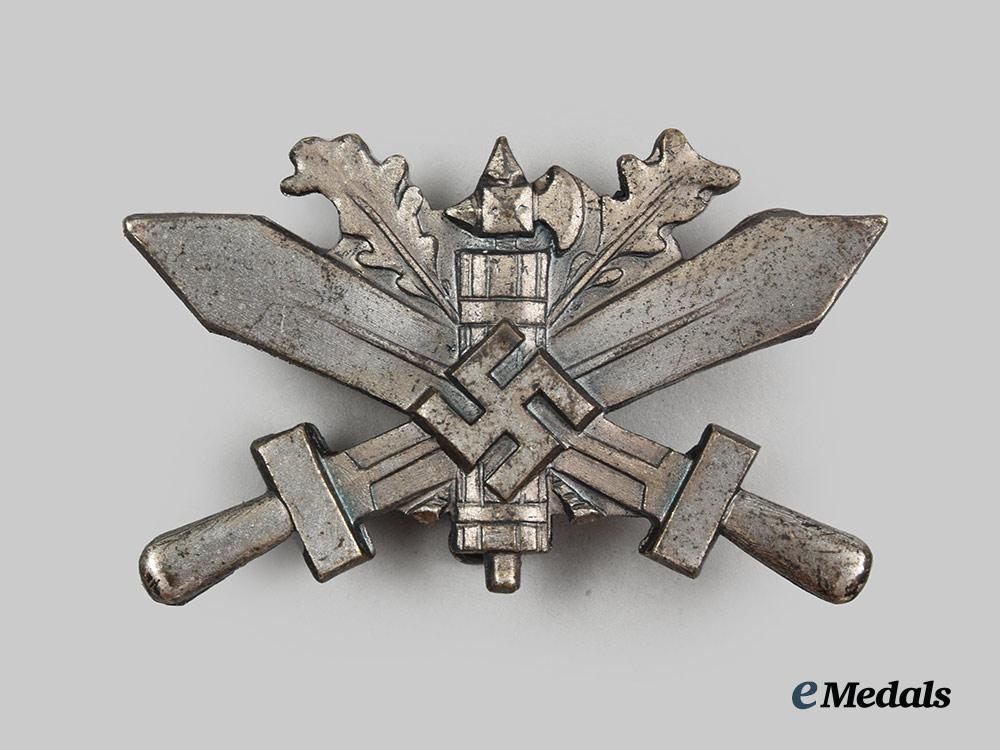 italy,_kingdom._an_honour_badge_of_italian_personnel_training_in_germany,_silver_grade__a_i1_1249