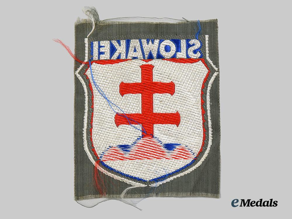 germany,_heer._a_mint_slovakian_volunteer’s_sleeve_insignia__a_i1_1257