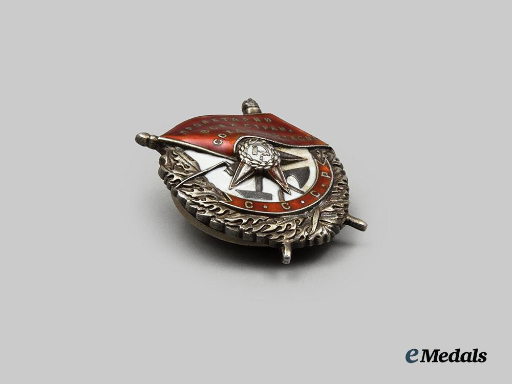 russia,_soviet_union._an_order_of_the_red_banner_for_distinguished_naval_service_to_semyon_pavlovich_khokhlov__a_i1_1574