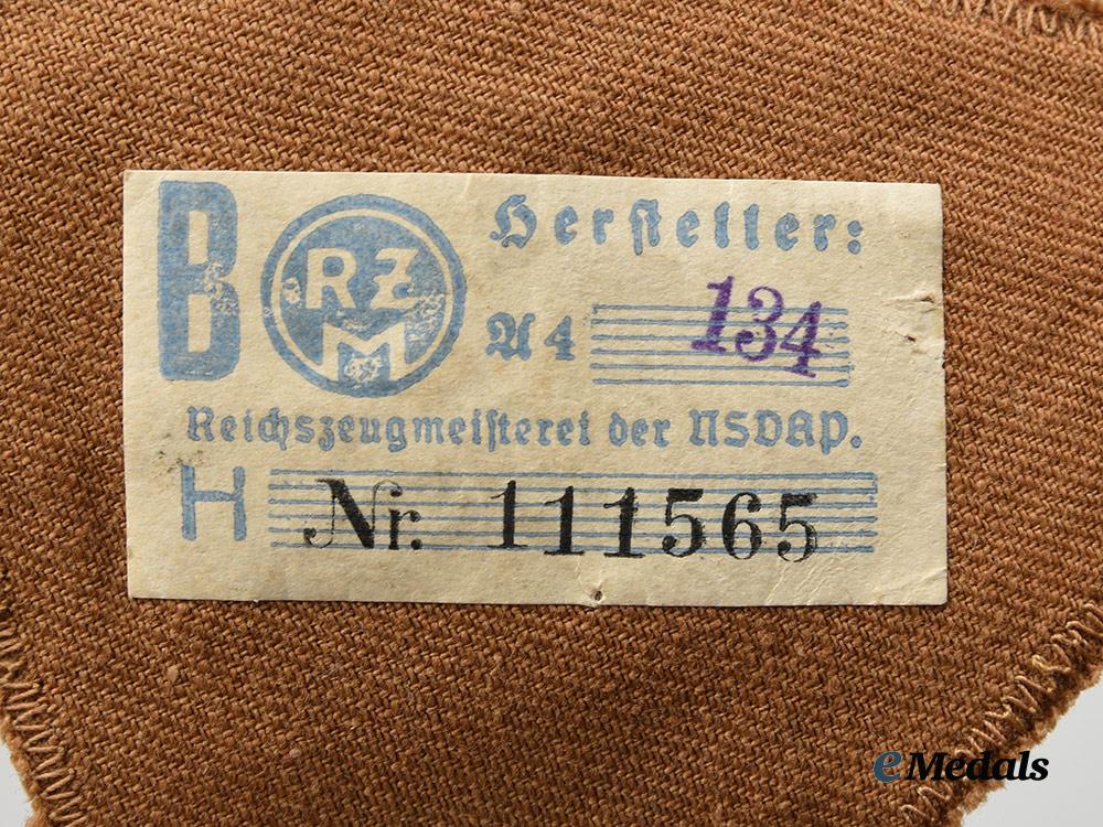 germany,_n_s_k_k._an_old_fighters_sleeve_chevron,_second_pattern__a_i1_1856