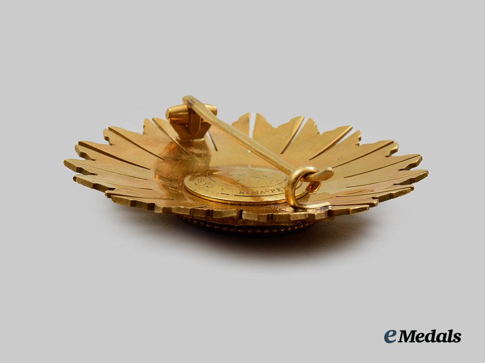 peru,_republic._an_order_of_the_sun_of_peru,_grand_cross_star,_c.1960__a_i1_2373