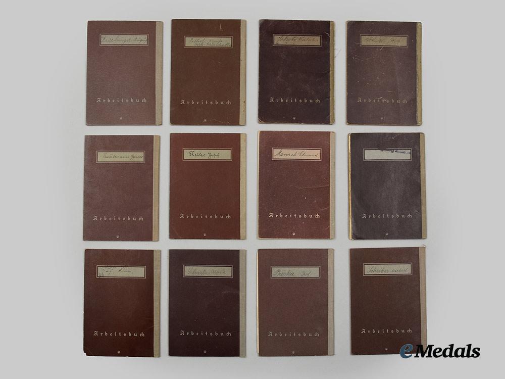 germany,_third_reich._a_mixed_lot_of_arbeitsbücher__a_i1_2564