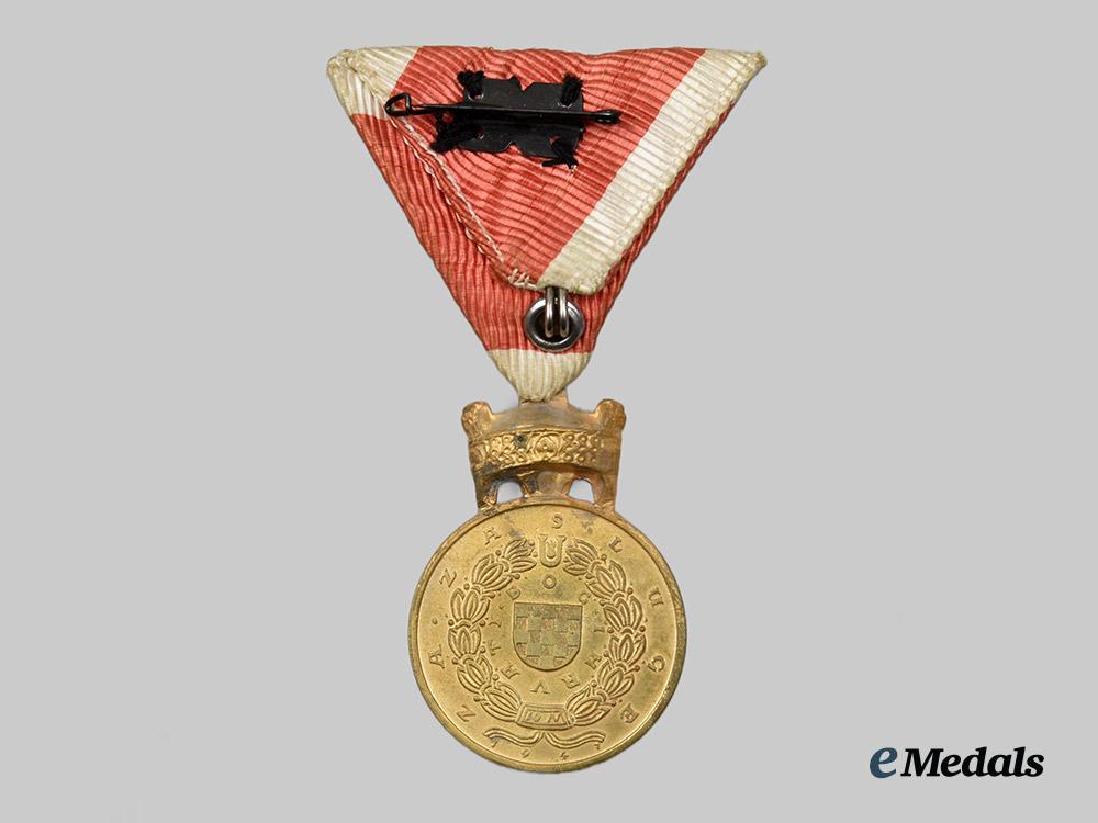 croatia,_independent_state._an_order_of_the_crown_of_king_zvonimir,_bronze_medal,_on_war_ribbon_with_oak_twigs,_c.1945__a_i1_2879