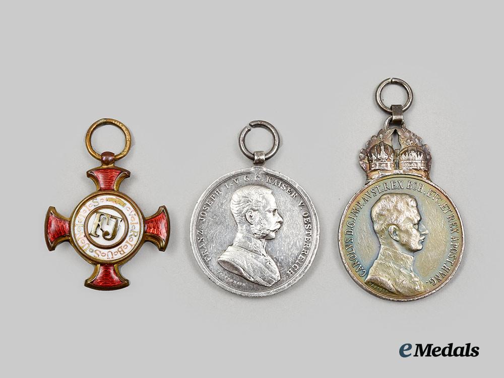 austria,_empire._a_lot_of_three_medals,_awards,&_decorations,_c.1918__a_i1_3001
