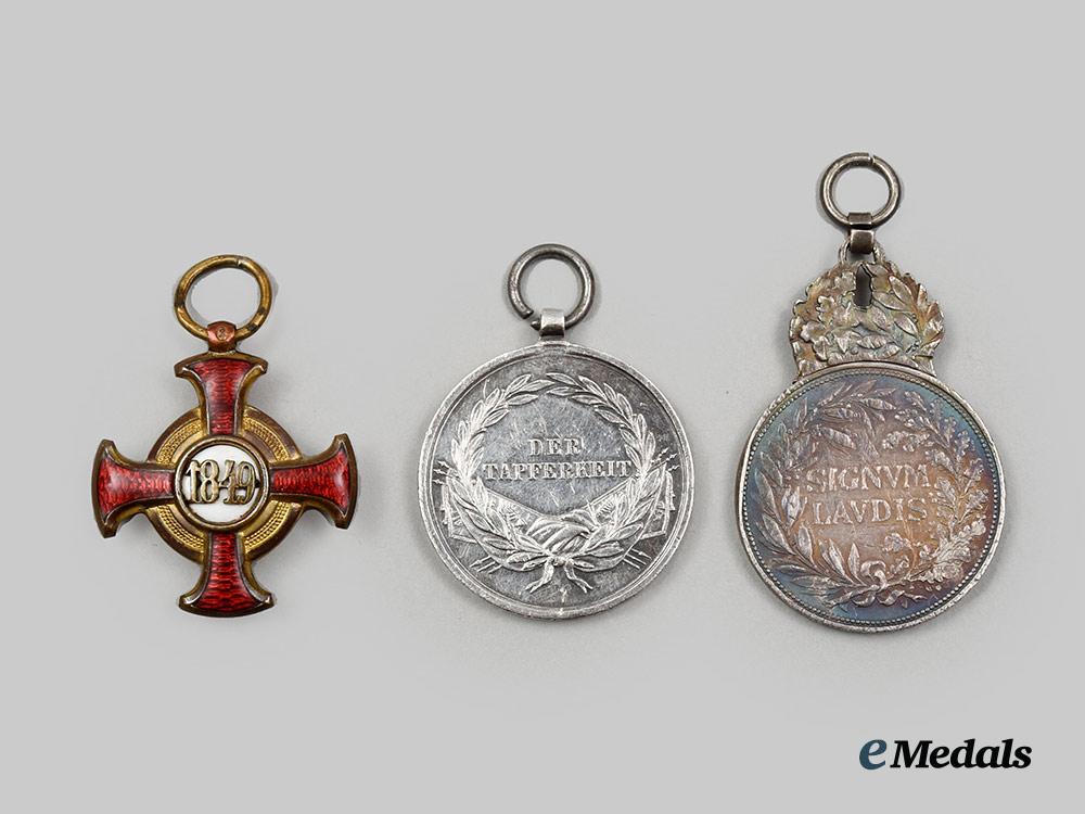 austria,_empire._a_lot_of_three_medals,_awards,&_decorations,_c.1918__a_i1_3002