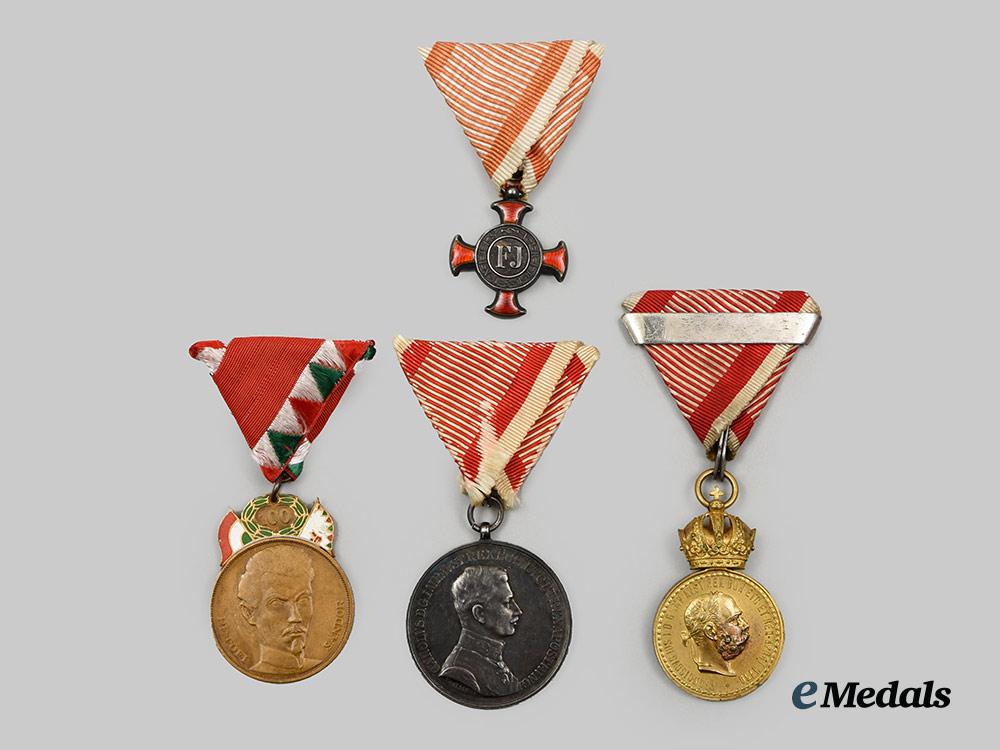 austria,_empire._a_lot_of_four_medals,_awards,_and_decorations__a_i1_3066