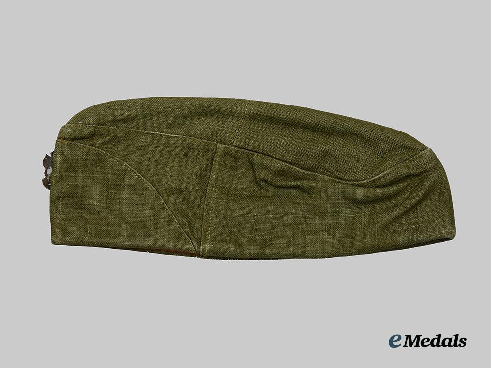 bulgaria,_kingdom._an_imperial_bulgarian_army_enlisted_man’s_overseas_cap,_c.1943__a_i1_3085