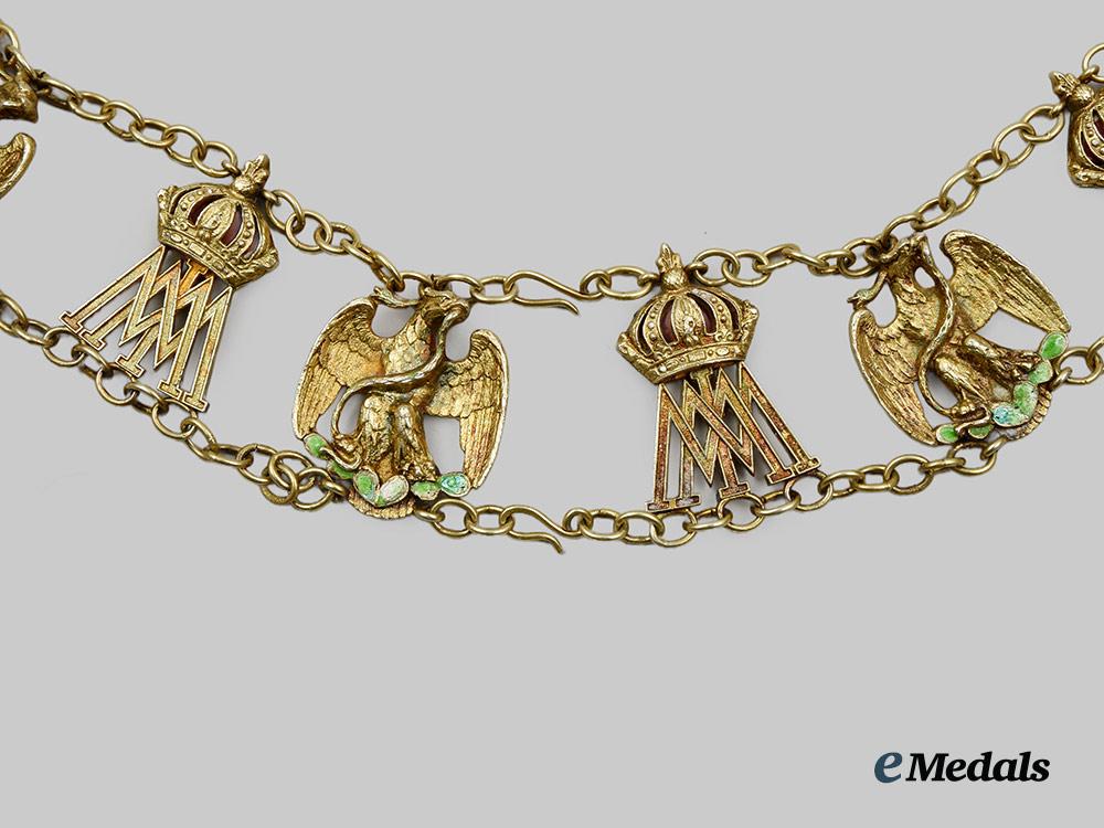 mexico,_constitutional_republic._a_collar_of_the_imperial_order_of_the_mexican_eagle,_museum_exhibition_example,_c.1870__a_i1_3095