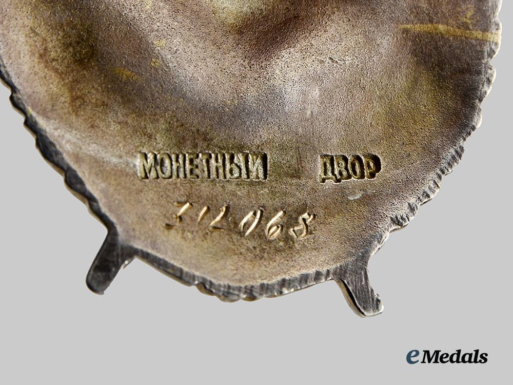 russia,_soviet_union._an_order_of_the_red_banner,_type_i_i_i__a_i1_3322