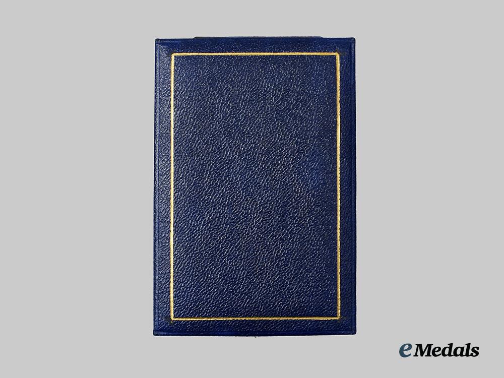 serbia,_kingdom._an_orthodox_order_of_saint_andrew,_cross_for_war_wounded_in_exile_with_case,_by_spink&_son__a_i1_3370