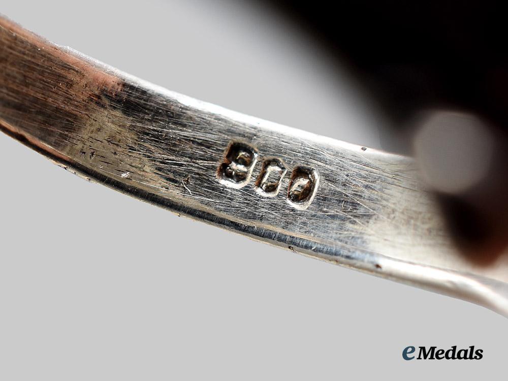 germany,_wehrmacht._a_totenkopf_ring_in_silver__a_i1_4222