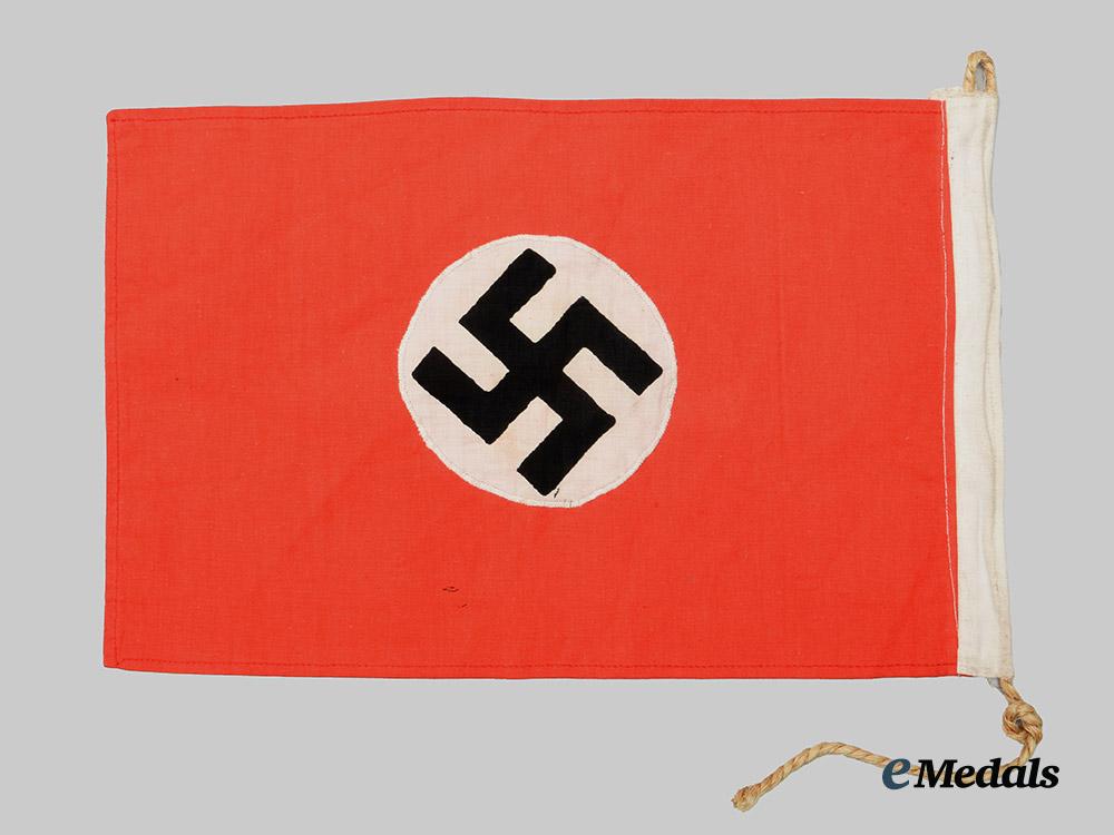 germany,_third_reich._a_small_national_flag__a_i1_6113