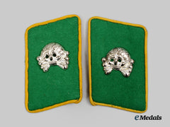 Germany, Luftwaffe. A Pair of Luftwaffe Field Division Armoured Reconnaissance Personnel Collar Tabs
