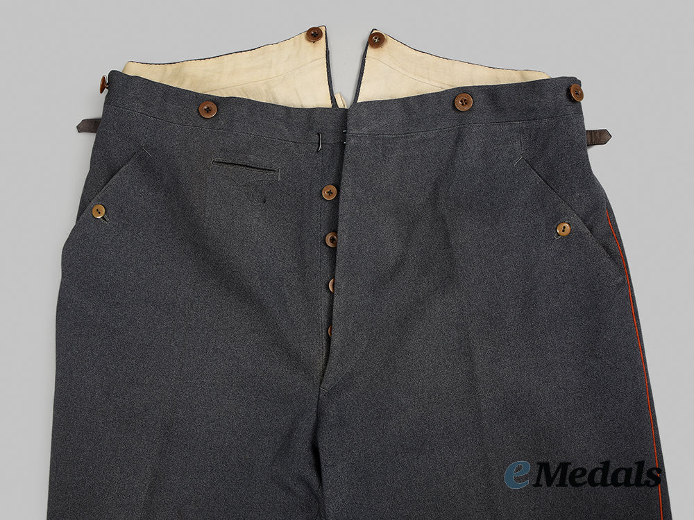 germany,_luftwaffe._a_pair_of_anti-_aircraft“_flak”_officer’s_dress_trousers__a_i1_7782