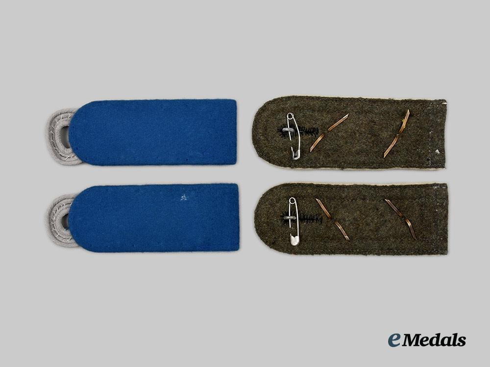 germany,_wehrmacht._a_lot_of_shoulder_boards__a_i1_9201