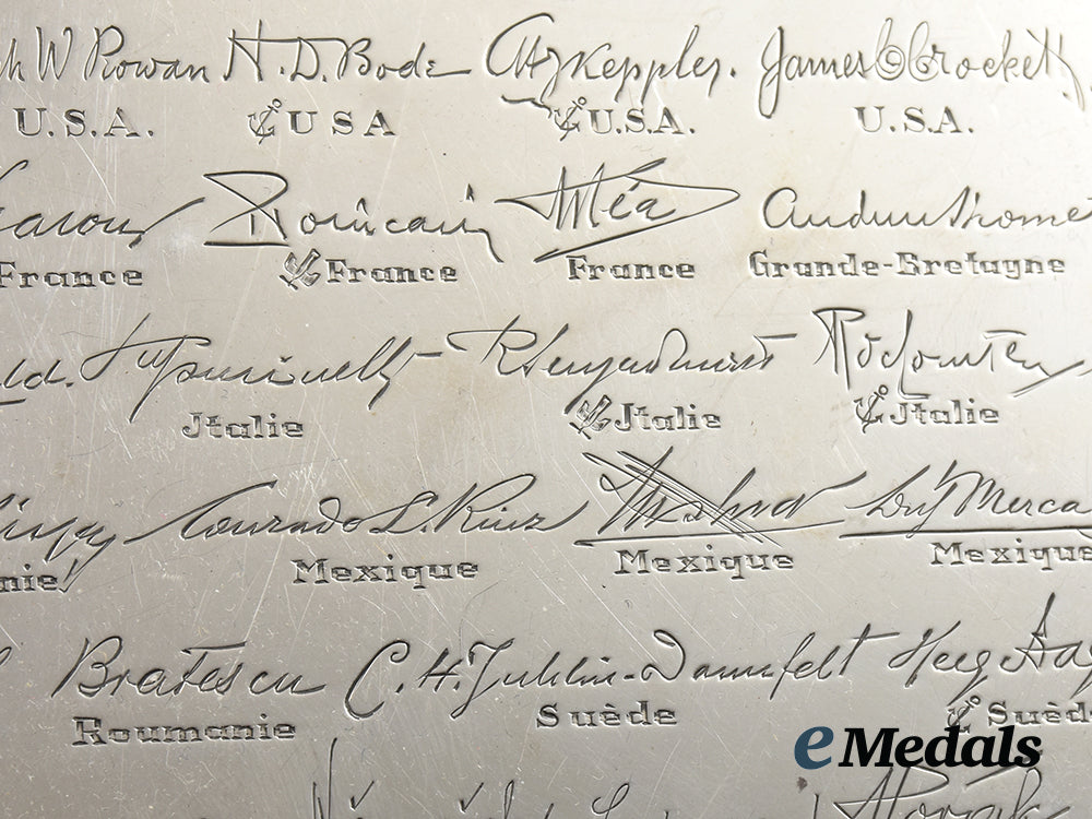 germany,_third_reich._a_silver_cigarette_box_presented_to_military_attaché_juan_bautista_molina,1933__a_i1_9628