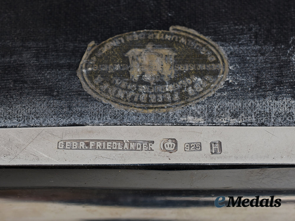 germany,_third_reich._a_silver_cigarette_box_presented_to_military_attaché_juan_bautista_molina,1933__a_i1_9636