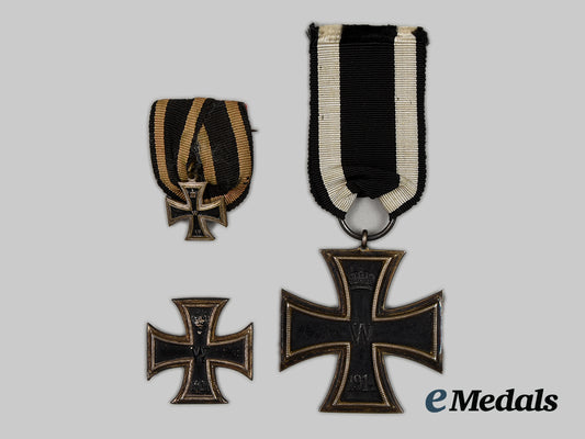 germany,_imperial._a1914_iron_cross_i_i_class,_with_miniatures,_by_k_o__a_i1_9769