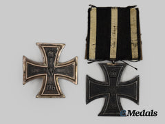 Germany, Imperial. A Pair of 1914 Iron Crosses, I and II Class