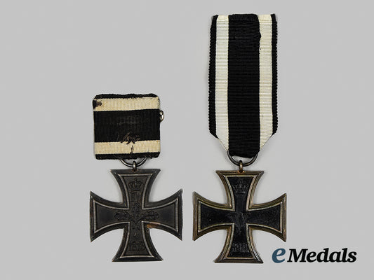 germany,_imperial._a_pair_of1914_iron_crosses_i_i_class__a_i1_9947