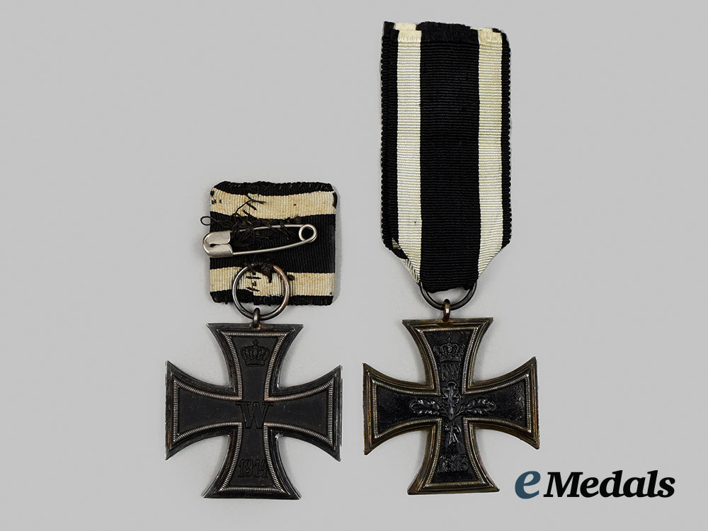 germany,_imperial._a_pair_of1914_iron_crosses_i_i_class__a_i1_9948