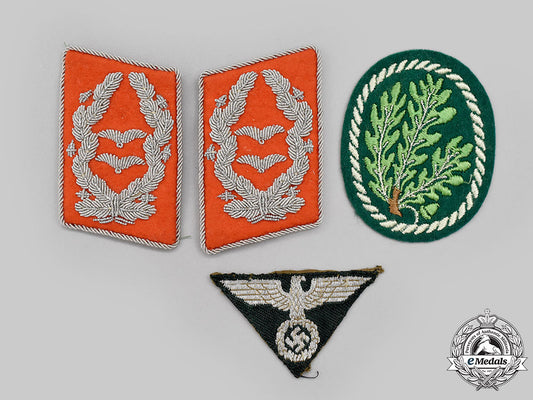 germany,_third_reich._a_grouping_of_three_military_insignia__l22__m_n_c1524_781