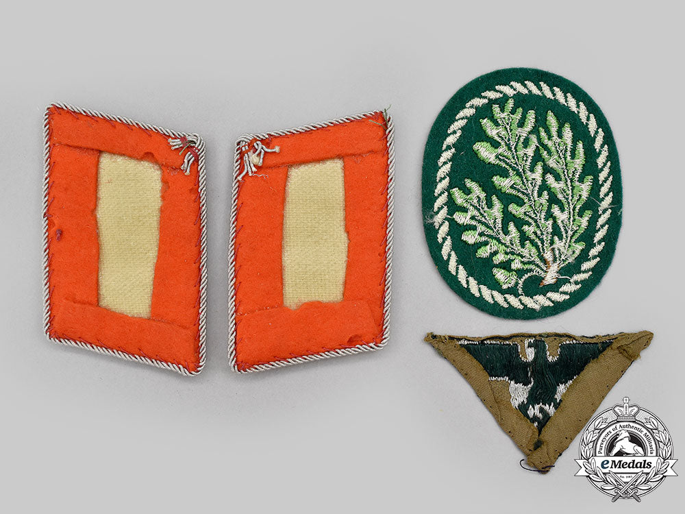 germany,_third_reich._a_grouping_of_three_military_insignia__l22__m_n_c1527_782