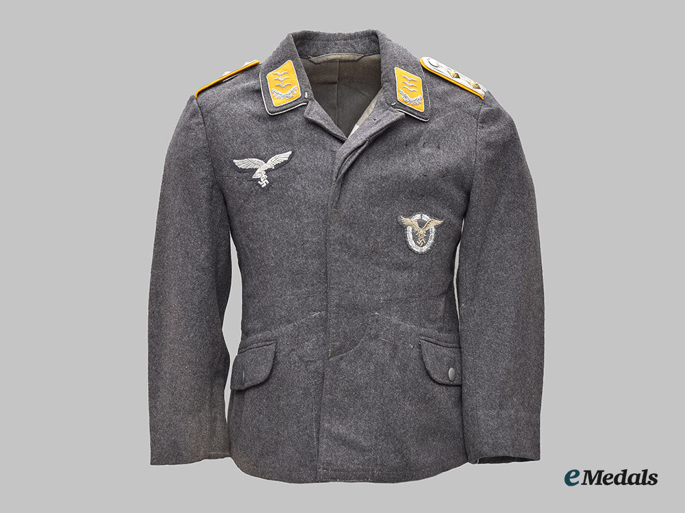 germany,_luftwaffe._a_pilot_hauptmann’s_service_uniform_tunic__l22__m_n_c3638_556