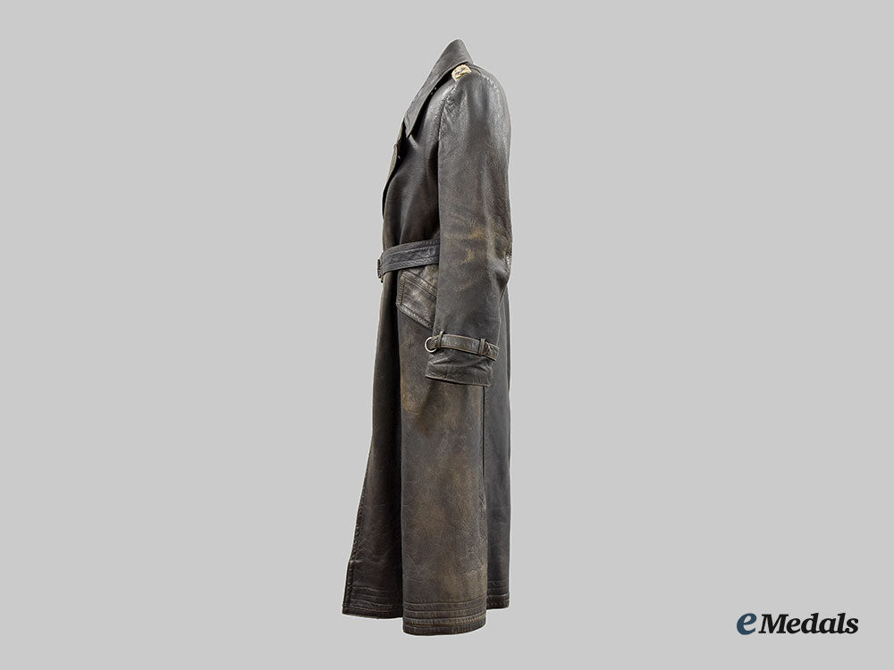 germany,_airforce._a_luftwaffe_generalleutnant_leather_greatcoat__l22__m_n_c4728_523