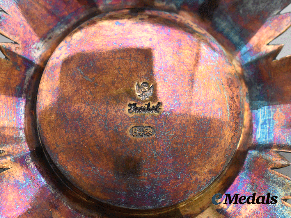 russia,_imperial._a_rare_and_superb_order_of_saint_stanislaus,_i_class_cross_with_breast_star_and_case_by_keibel,_c.1895__m0624-16