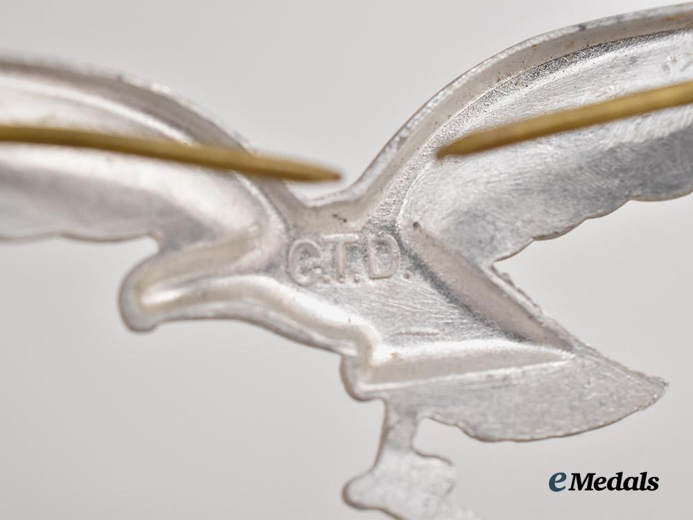 germany,_luftwaffe._a_lot_of_eagle_insignia_for_enlisted_ranks___m_n_c0006